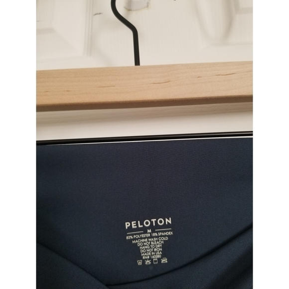 Peloton Show up Tuxedo stripe leggings - Picture 6 of 7